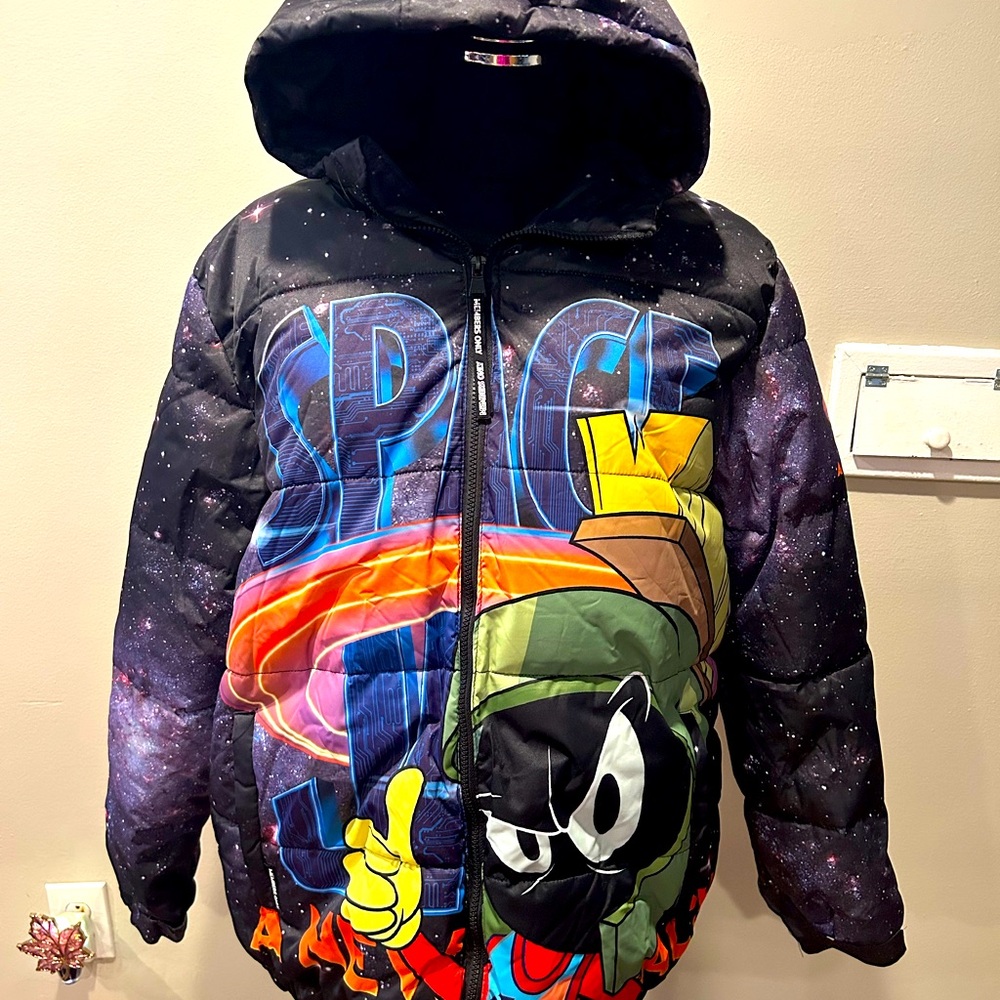 NWOT Mens Coat Space Jam